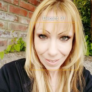 Meet your Posher, Cara